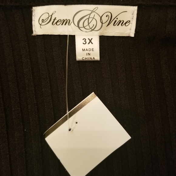 NEW Stem & Vine Black Ruched Sides Bottom Side Ties V-Neck Collar Sleeveless Top - Picture 6 of 7